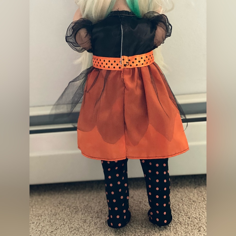 Witch Halloween costume for 18β doll π§ββοΈ π π» - Picture 9 of 16